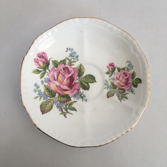 Royal Grafton - Tea Cup Set - Picture 6 of 7